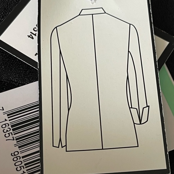 Le Suit Black Blazer and Skirt Set - Picture 8 of 9